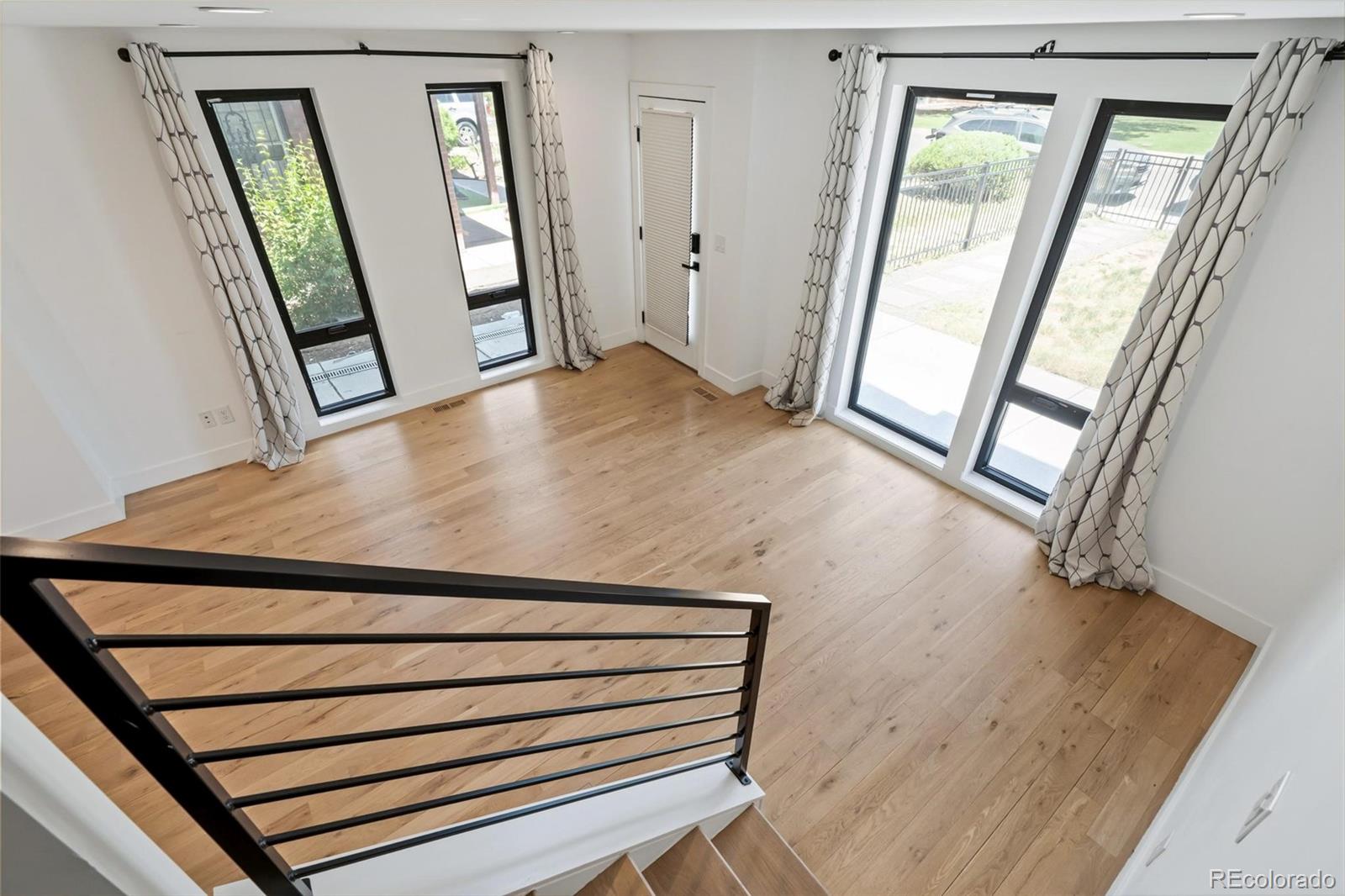 MLS Image #13 for 1405 n yates street,denver, Colorado