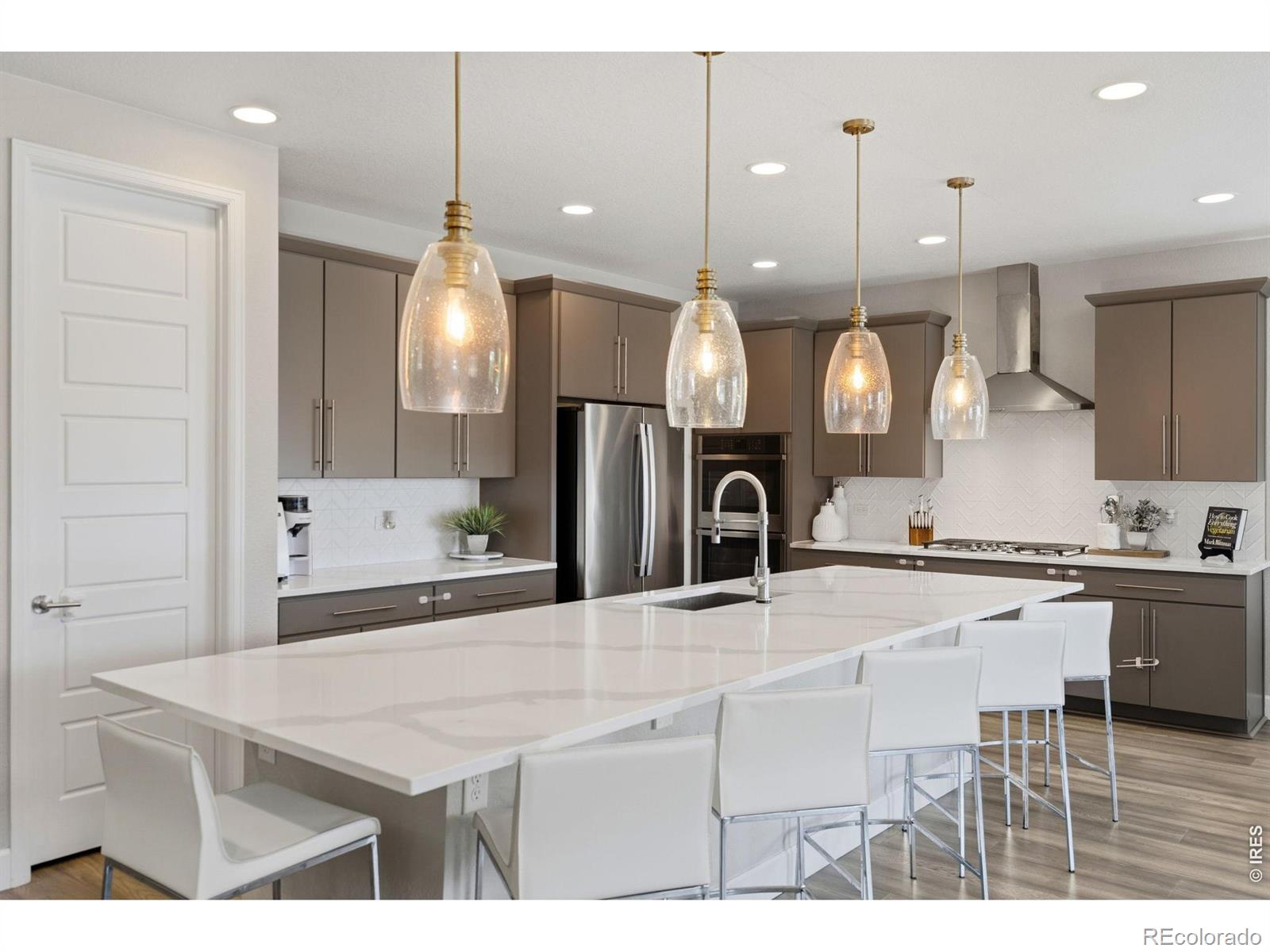 MLS Image #9 for 5502  shady oaks drive,windsor, Colorado