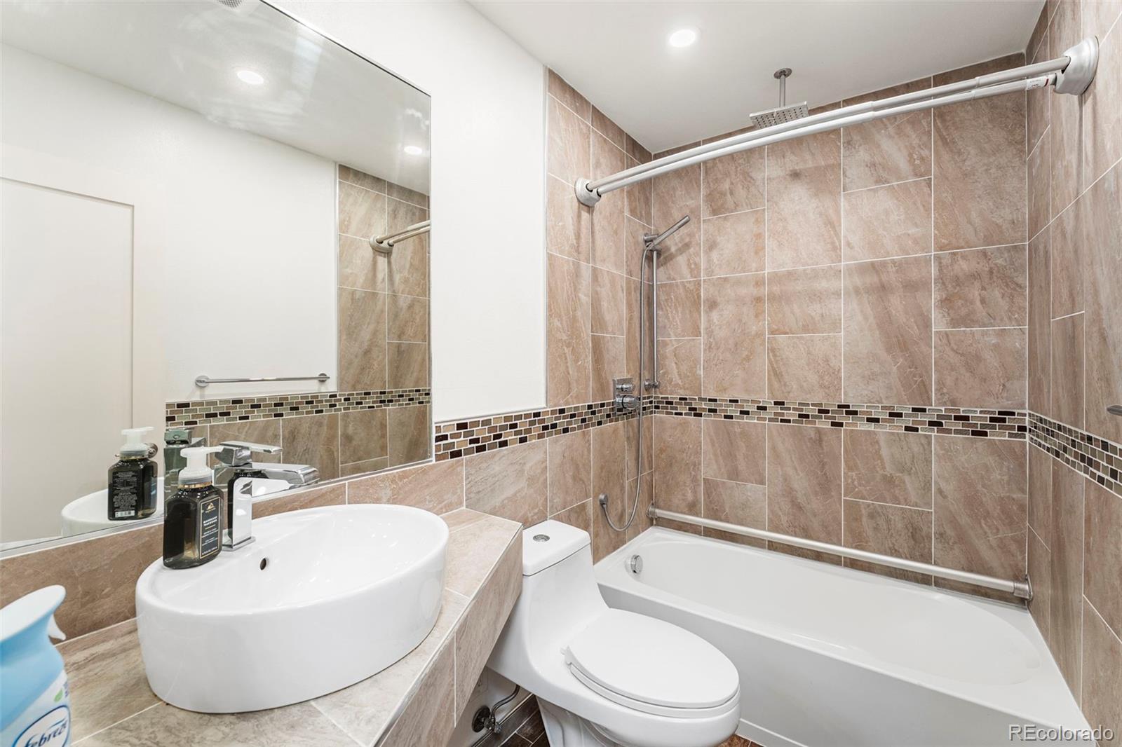 MLS Image #18 for 1200  golden circle 204,golden, Colorado