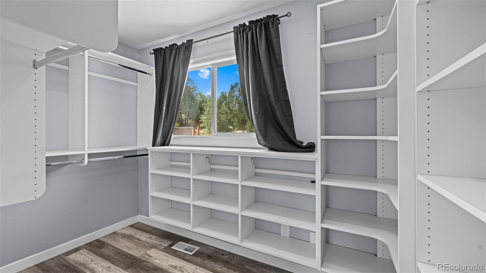 MLS Image #14 for 4107  shelley avenue,colorado springs, Colorado