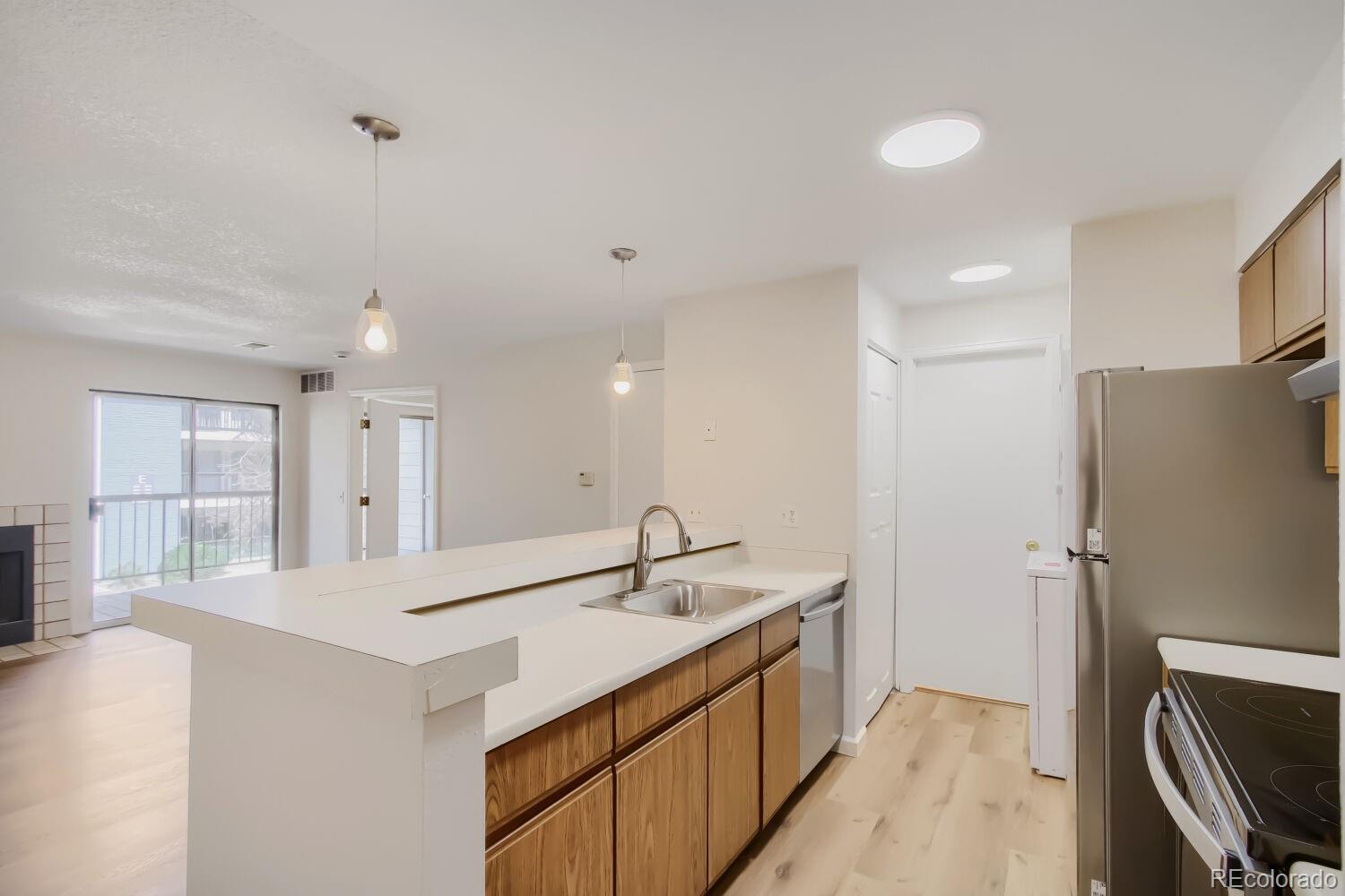 MLS Image #9 for 8813  colorado boulevard,thornton, Colorado