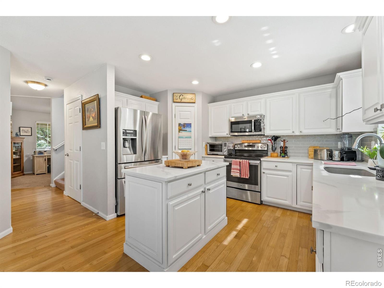 MLS Image #5 for 3933  sunstone way,fort collins, Colorado