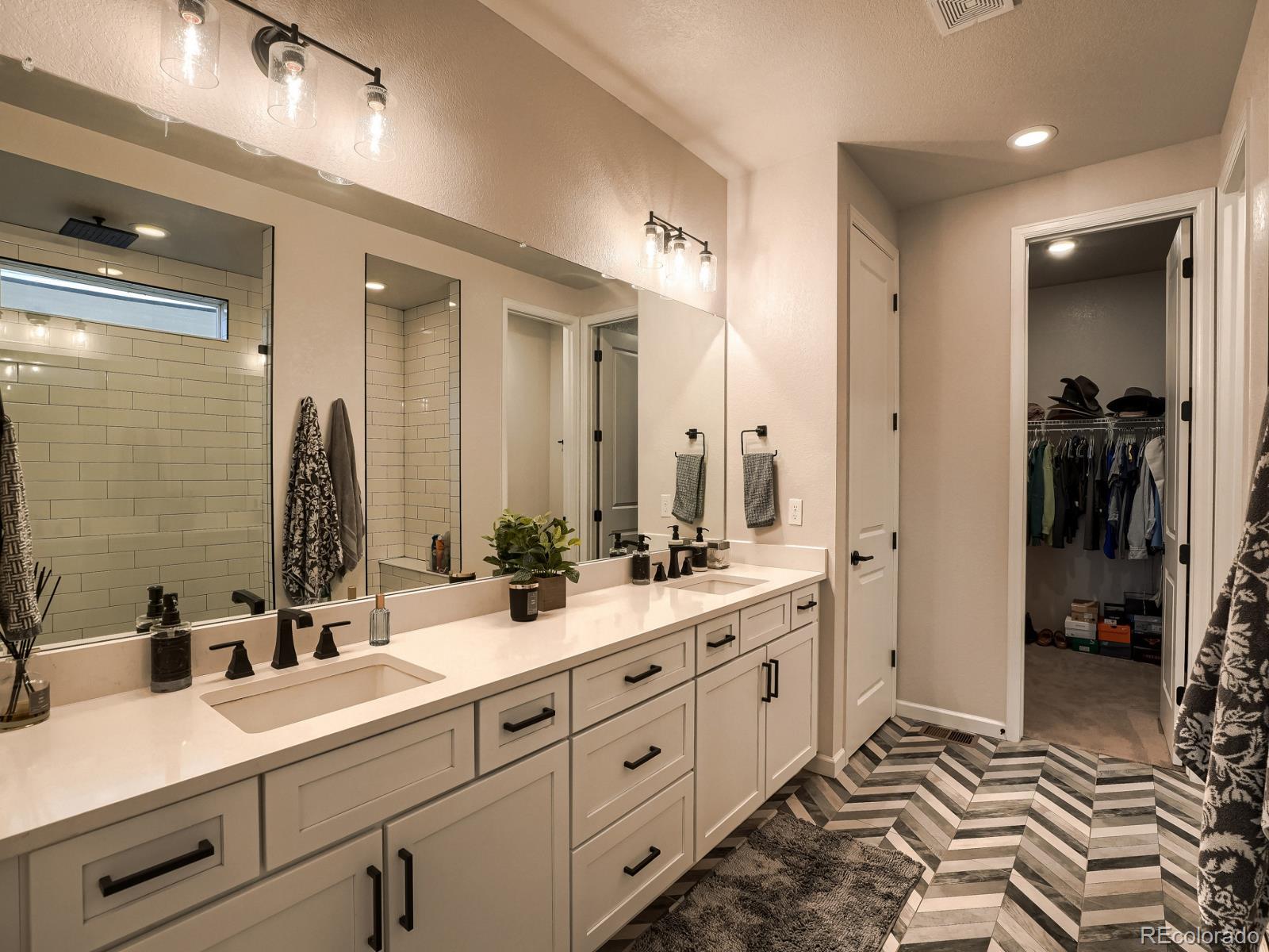 MLS Image #11 for 22188 e tufts drive,aurora, Colorado