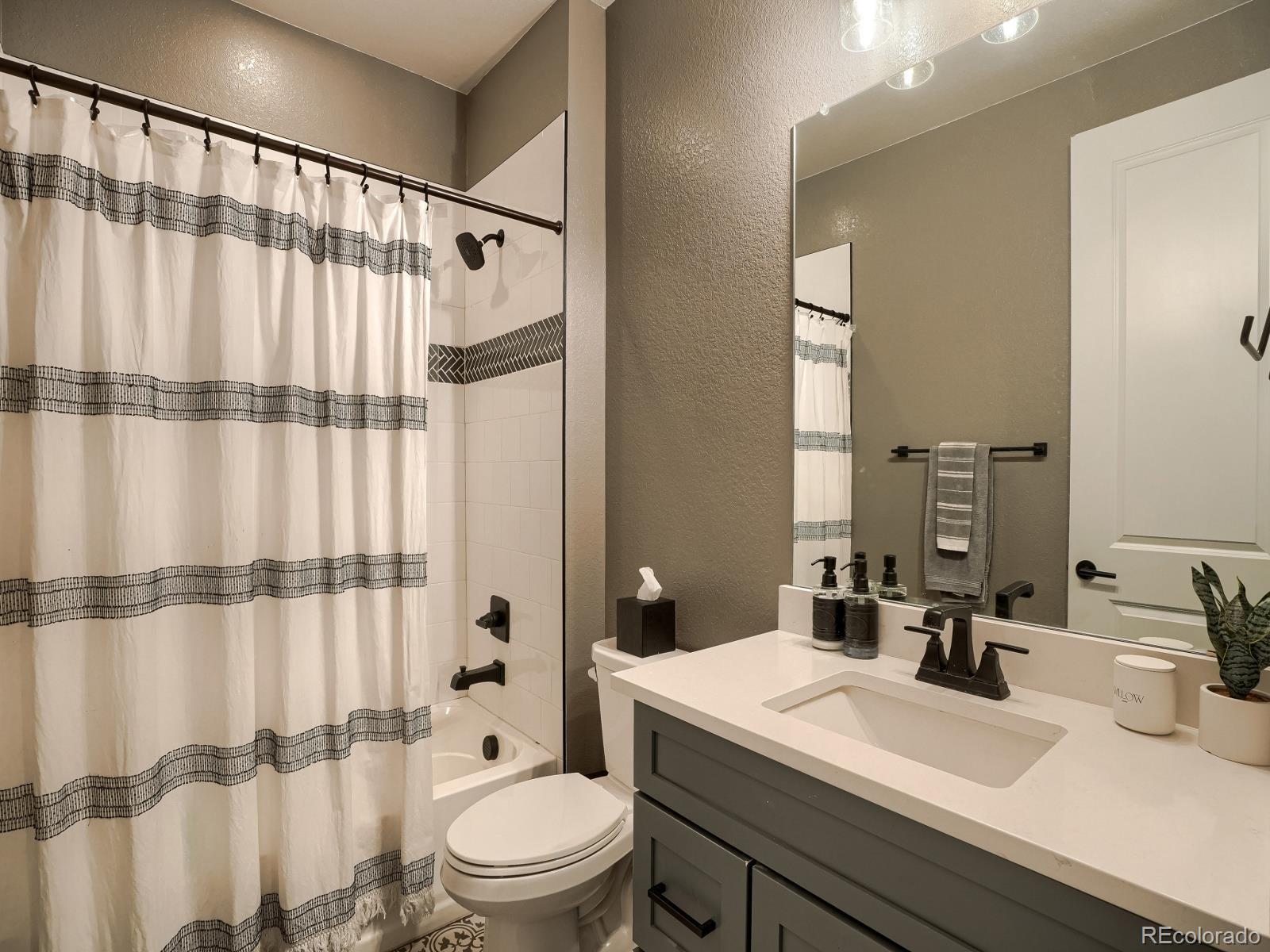 MLS Image #14 for 22188 e tufts drive,aurora, Colorado