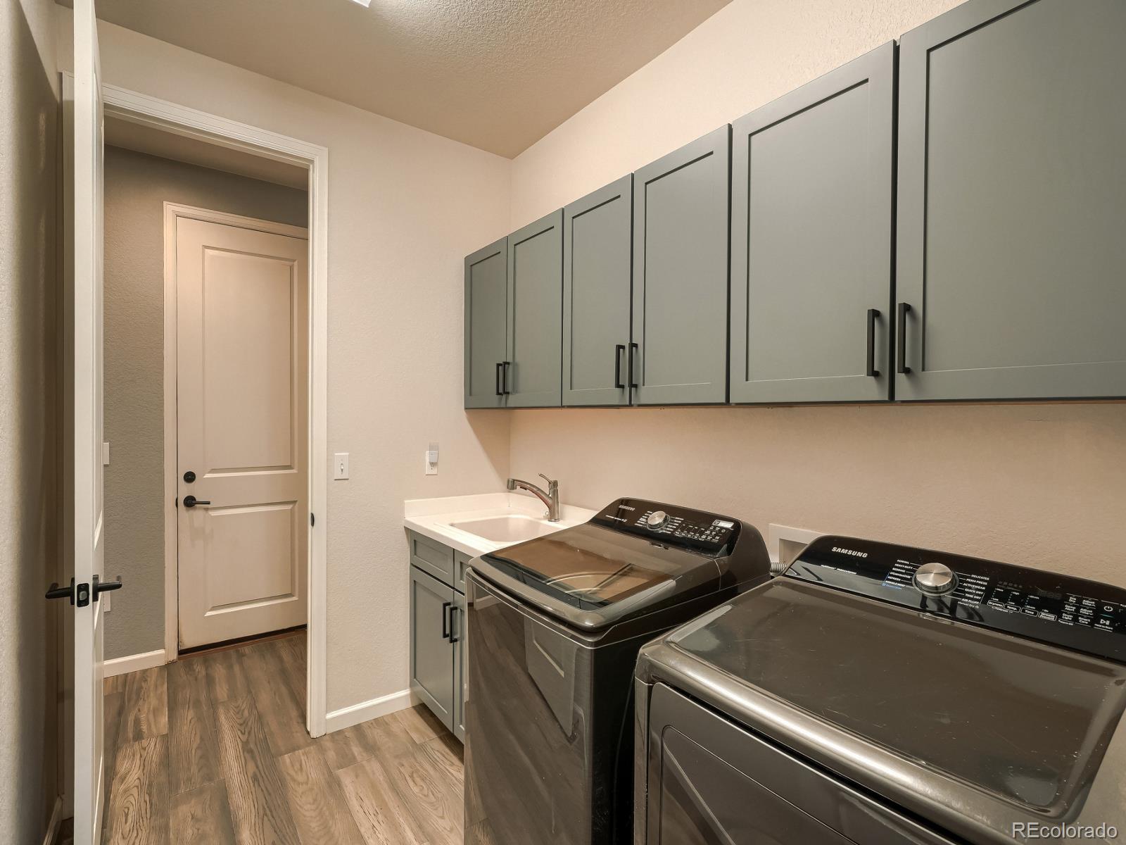 MLS Image #16 for 22188 e tufts drive,aurora, Colorado