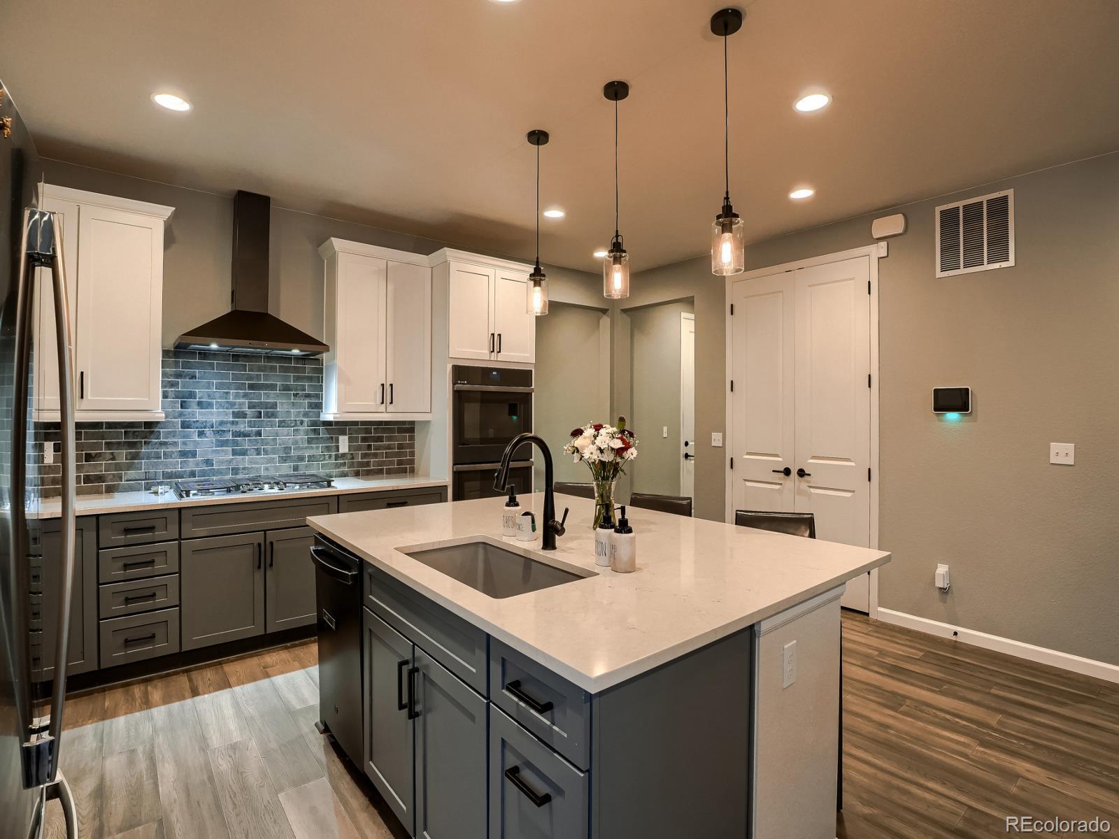 MLS Image #8 for 22188 e tufts drive,aurora, Colorado