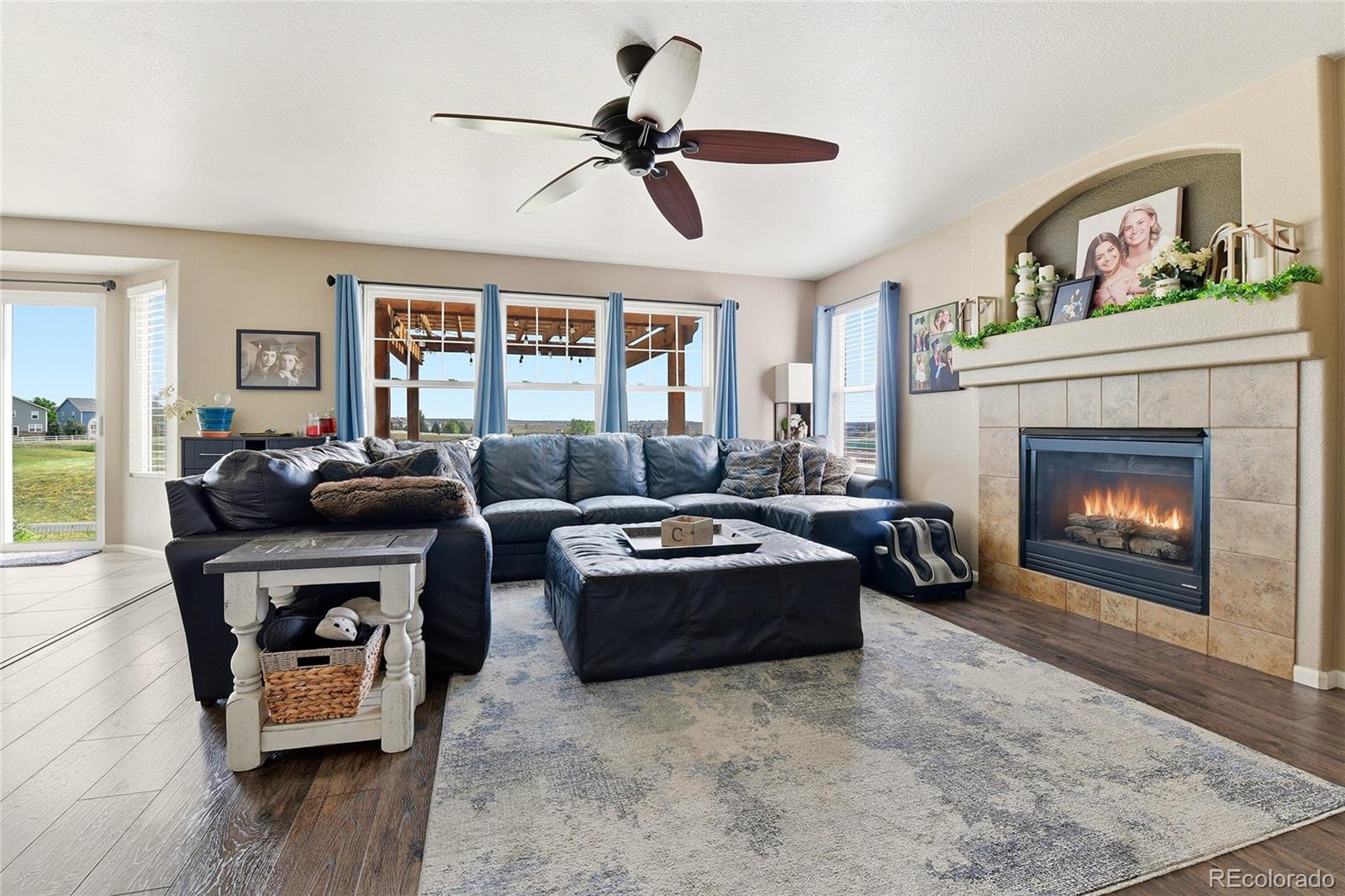 MLS Image #10 for 23662 e mississippi circle,aurora, Colorado