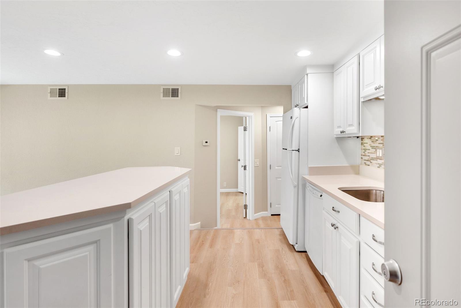 MLS Image #12 for 12043 w cross drive 204,littleton, Colorado