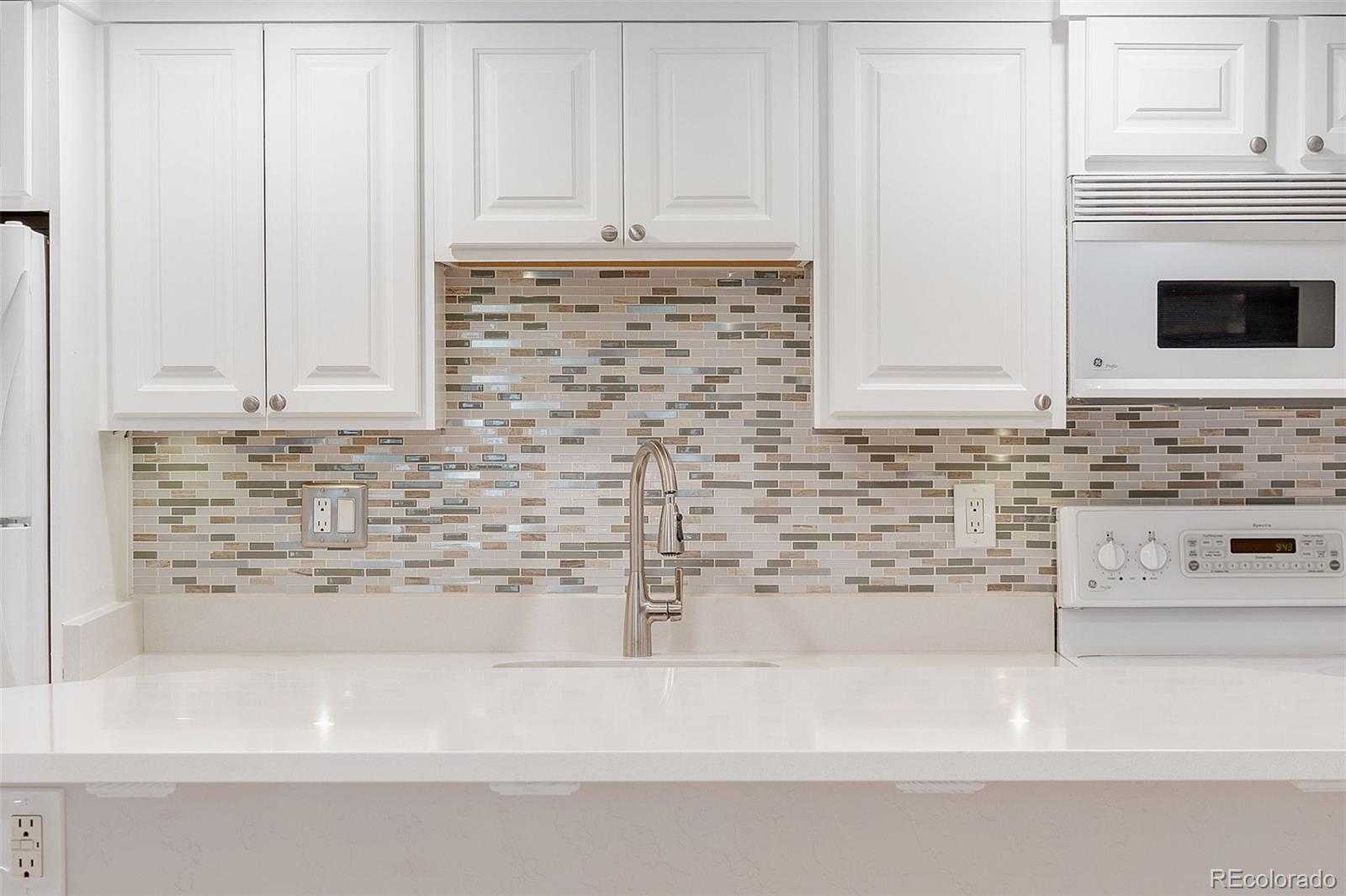 MLS Image #36 for 12043 w cross drive 204,littleton, Colorado