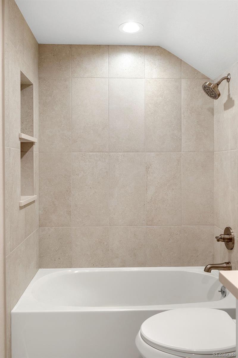 MLS Image #38 for 12043 w cross drive 204,littleton, Colorado