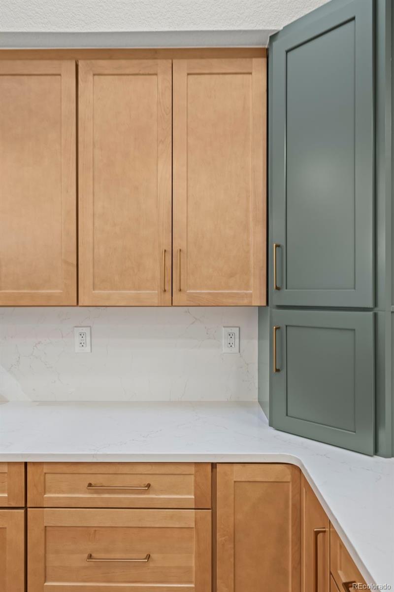 MLS Image #15 for 1435 s jersey way,denver, Colorado