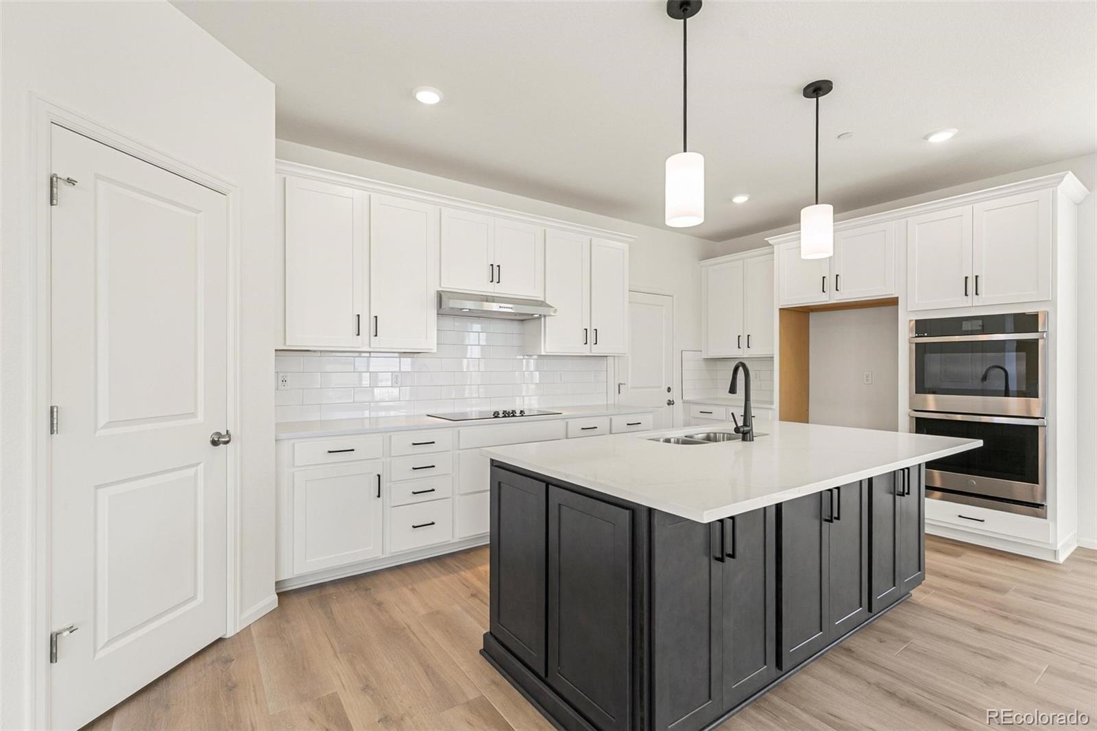 MLS Image #23 for 220  wood thrush way,erie, Colorado