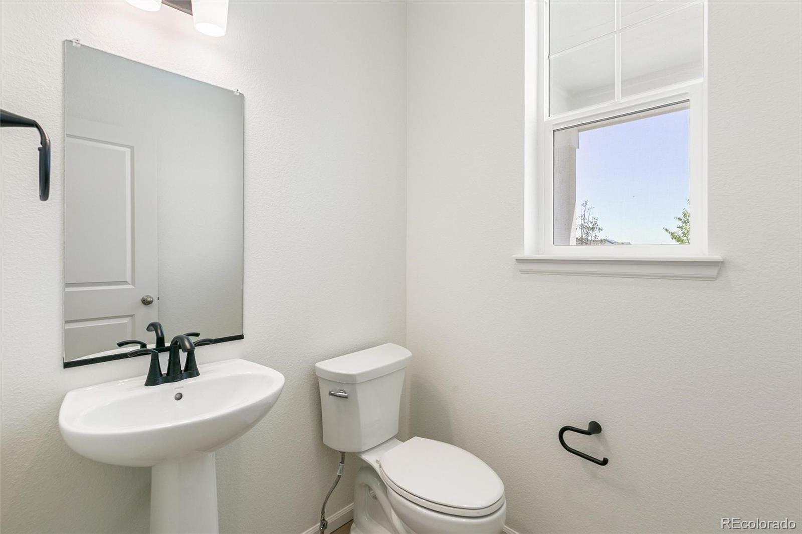 MLS Image #29 for 220  wood thrush way,erie, Colorado