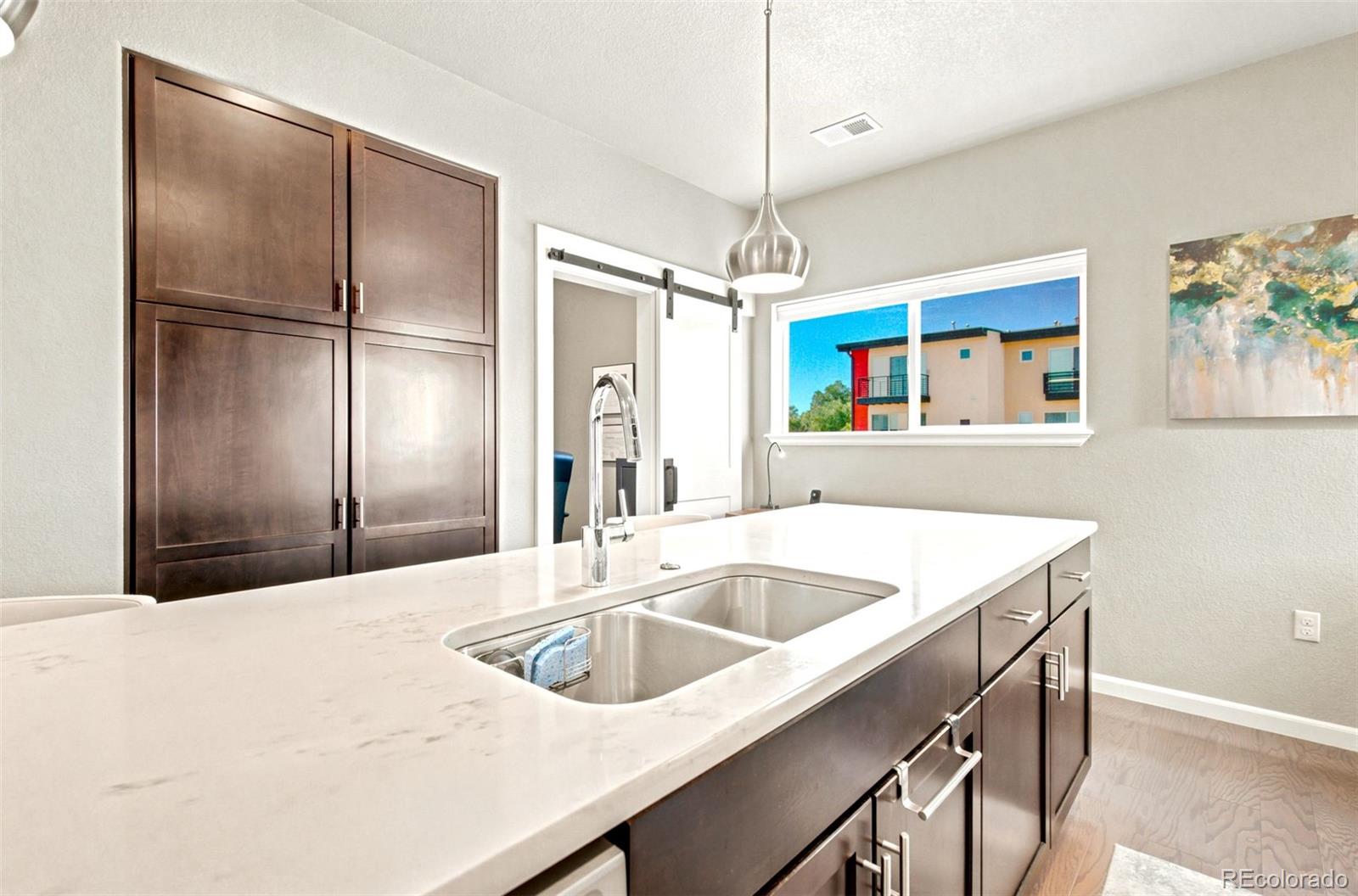 MLS Image #10 for 58  cheyenne boulevard,colorado springs, Colorado
