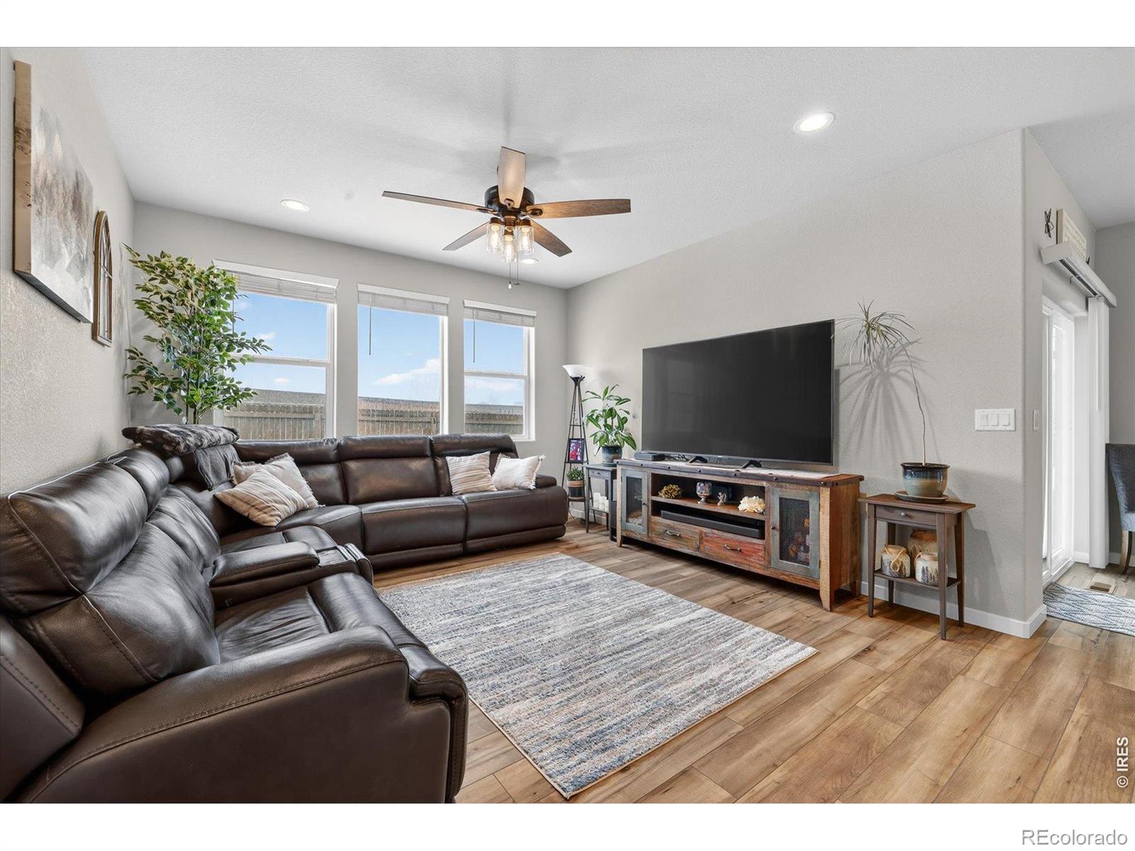 MLS Image #16 for 113  jacobs way,lochbuie, Colorado