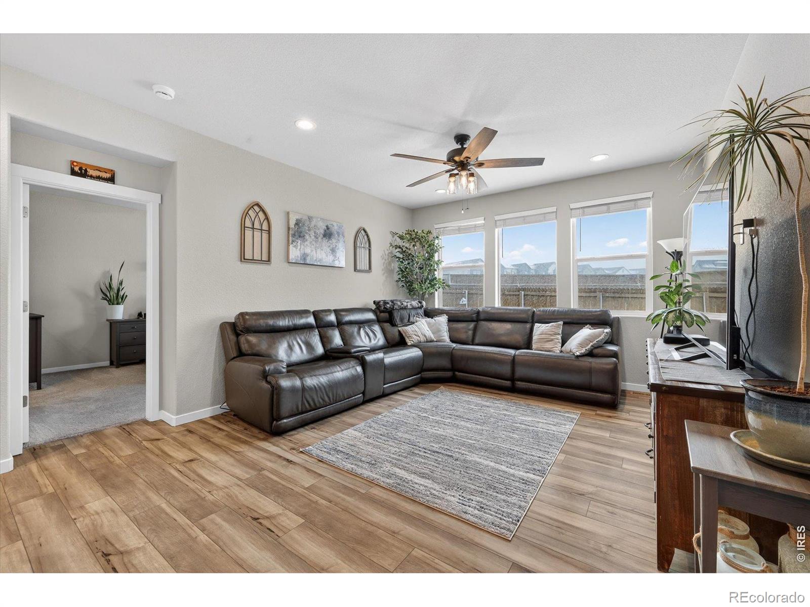 MLS Image #17 for 113  jacobs way,lochbuie, Colorado