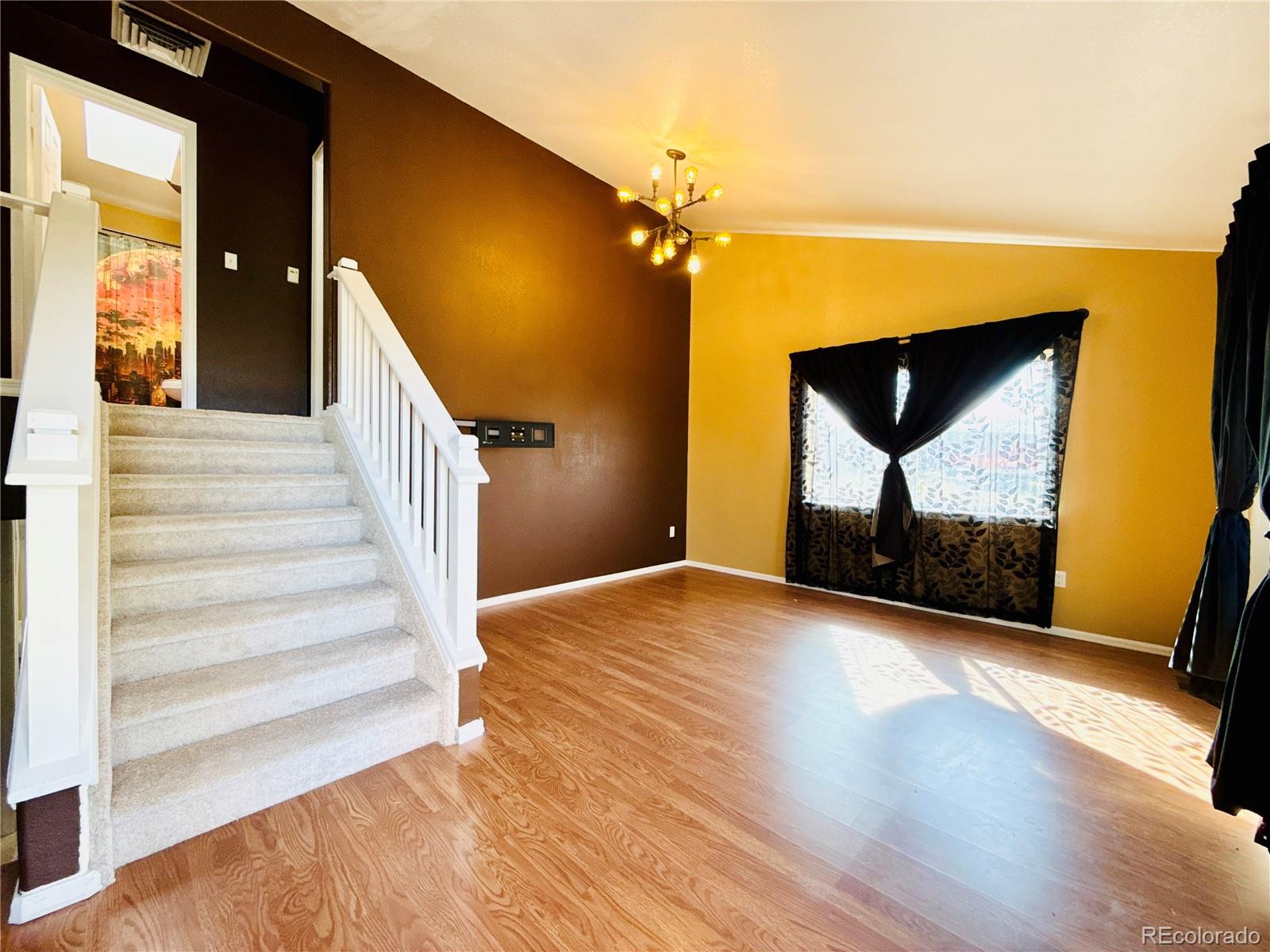 MLS Image #5 for 910 s elgin court,pueblo, Colorado
