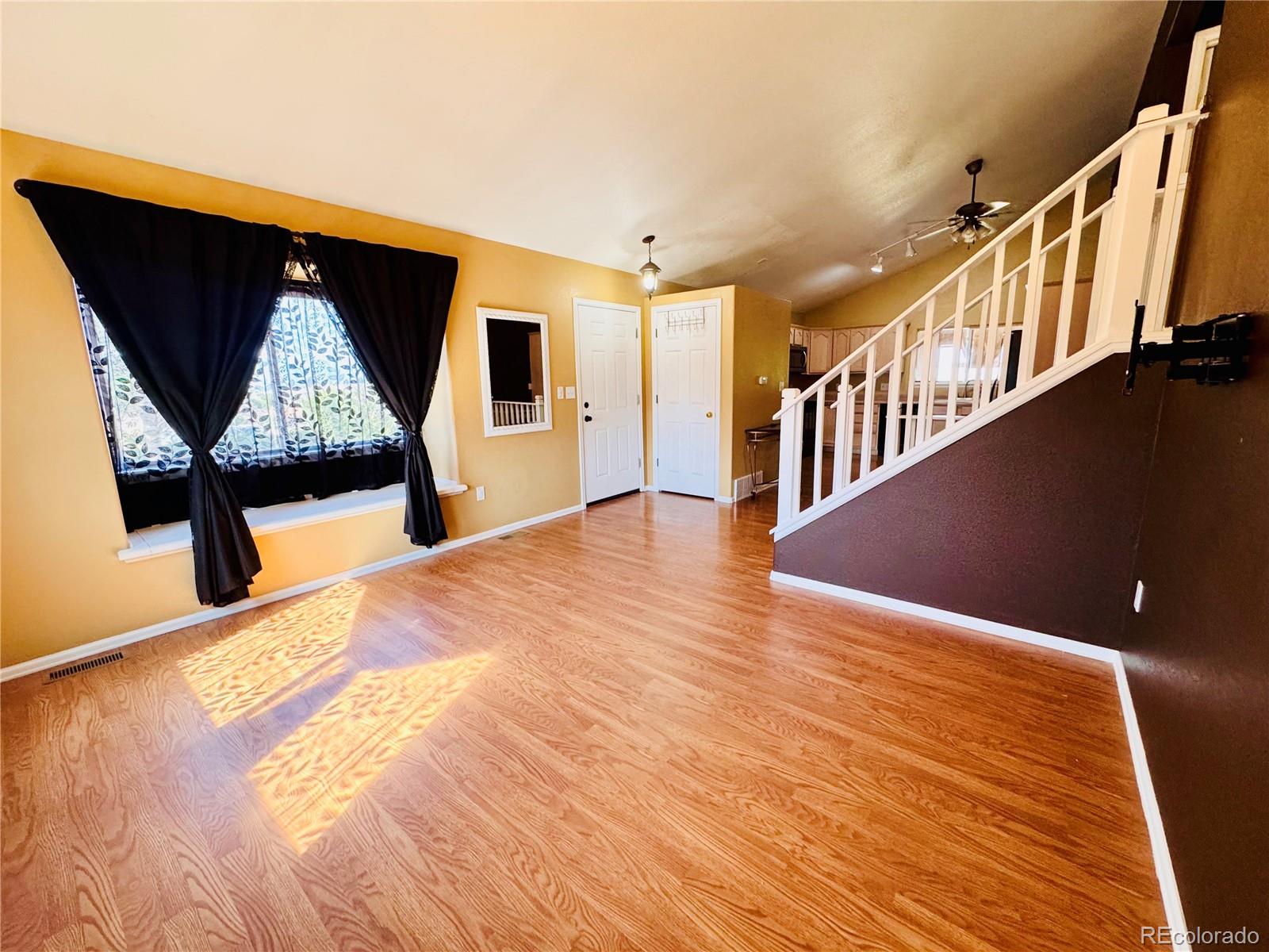 MLS Image #6 for 910 s elgin court,pueblo, Colorado