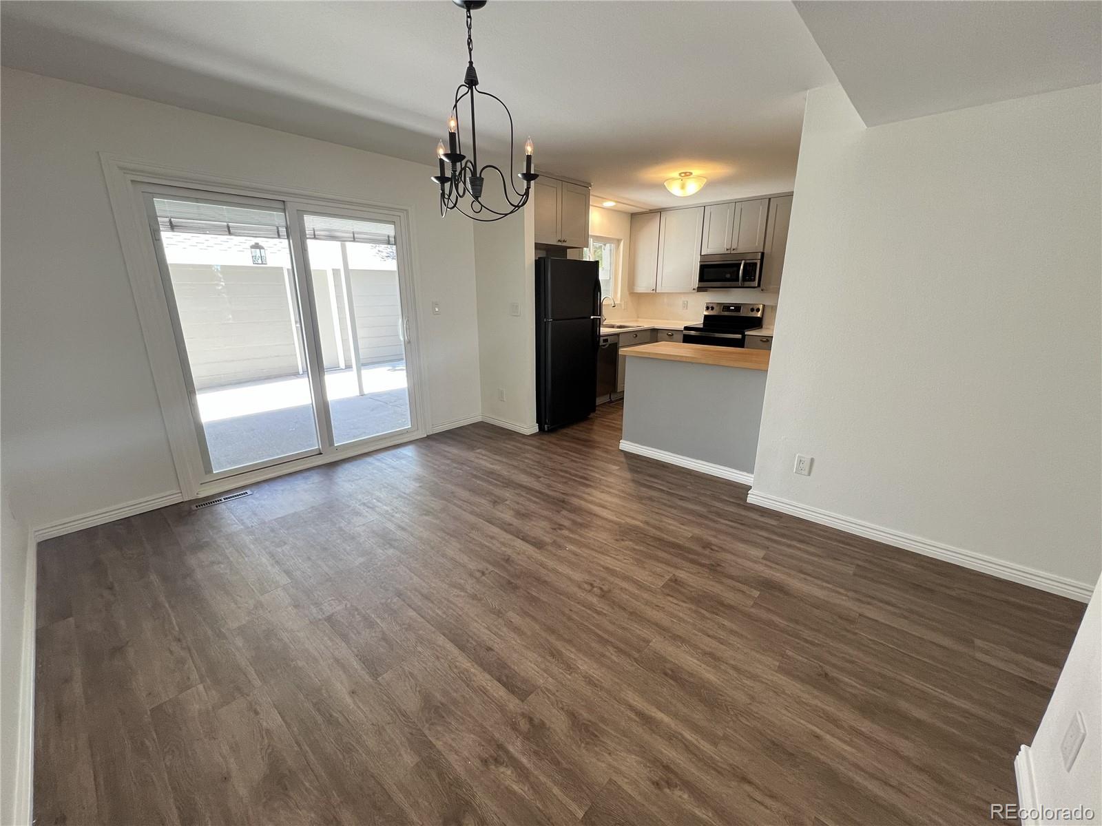MLS Image #16 for 7052 e briarwood drive,centennial, Colorado