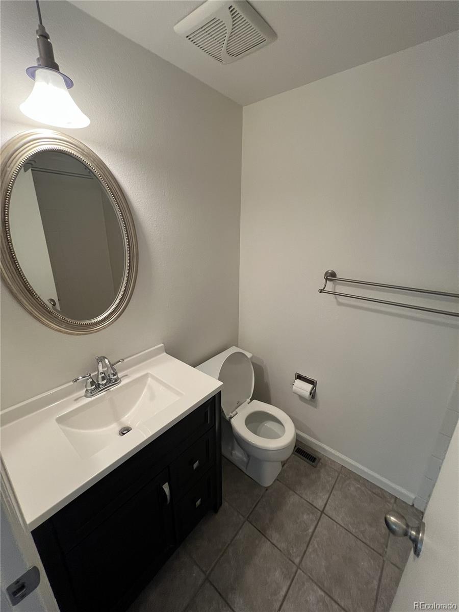 MLS Image #28 for 7052 e briarwood drive,centennial, Colorado