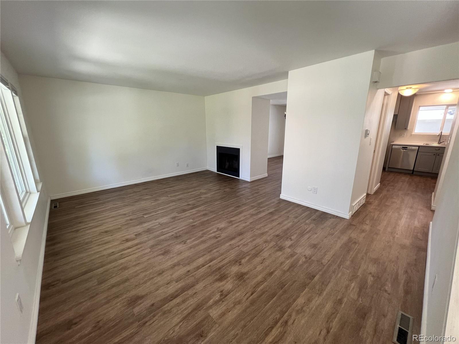 MLS Image #3 for 7052 e briarwood drive,centennial, Colorado