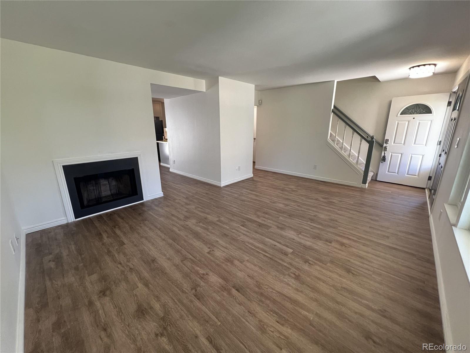 MLS Image #4 for 7052 e briarwood drive,centennial, Colorado