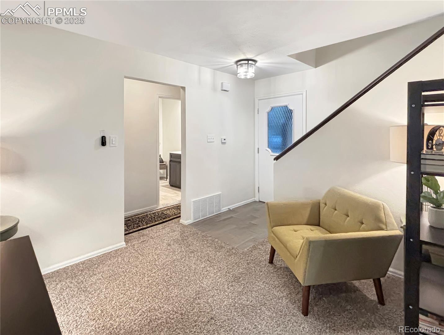 MLS Image #3 for 422  cobblestone drive,colorado springs, Colorado