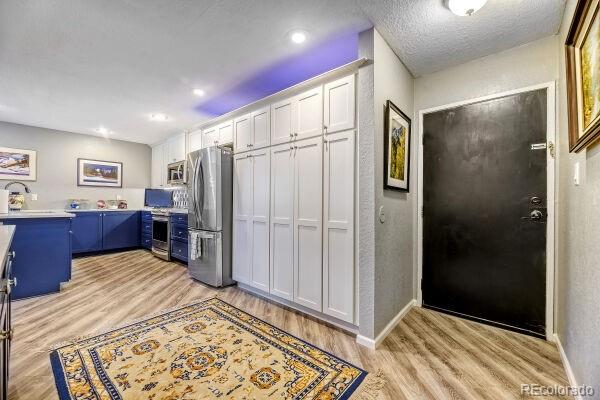 MLS Image #2 for 209 e highline circle 104,centennial, Colorado
