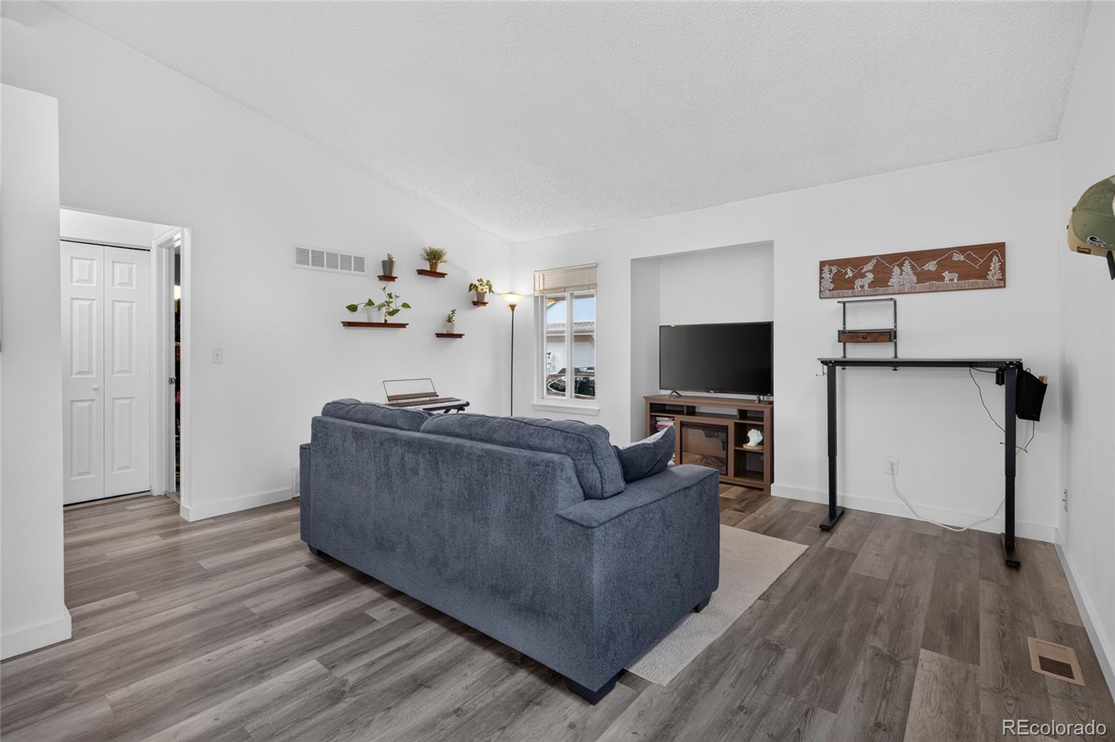 MLS Image #3 for 8885  yukon street,broomfield, Colorado