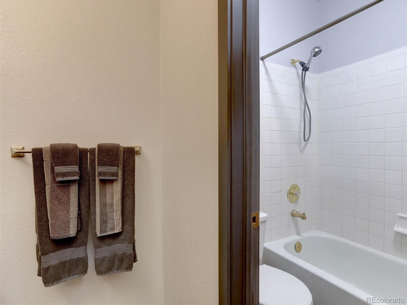 MLS Image #26 for 11246 w coal mine drive,littleton, Colorado