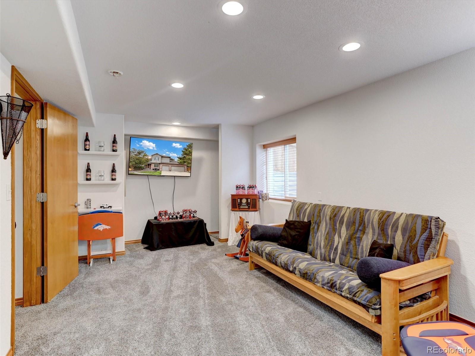 MLS Image #29 for 11246 w coal mine drive,littleton, Colorado