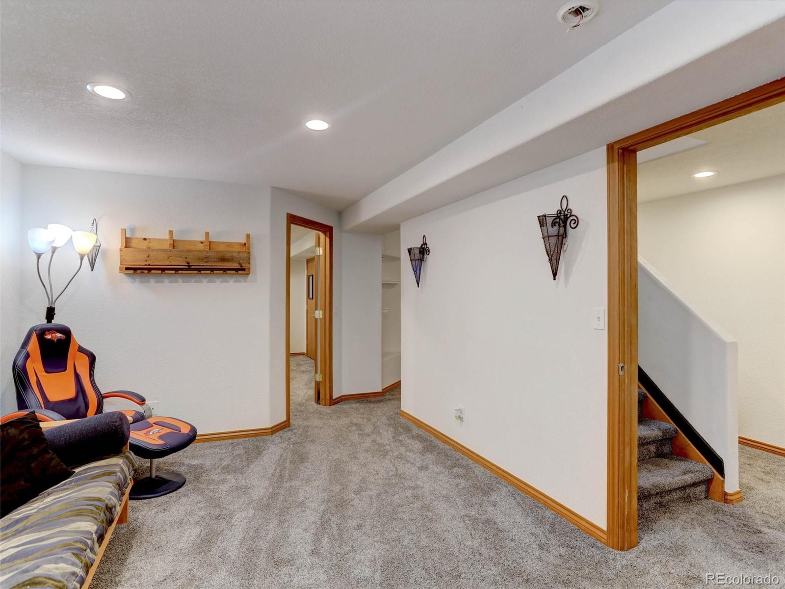 MLS Image #30 for 11246 w coal mine drive,littleton, Colorado