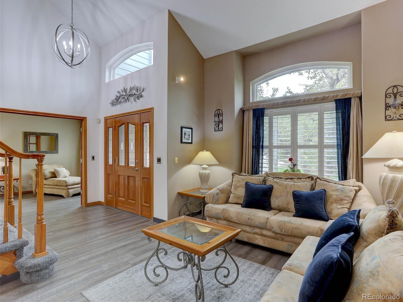 MLS Image #5 for 11246 w coal mine drive,littleton, Colorado