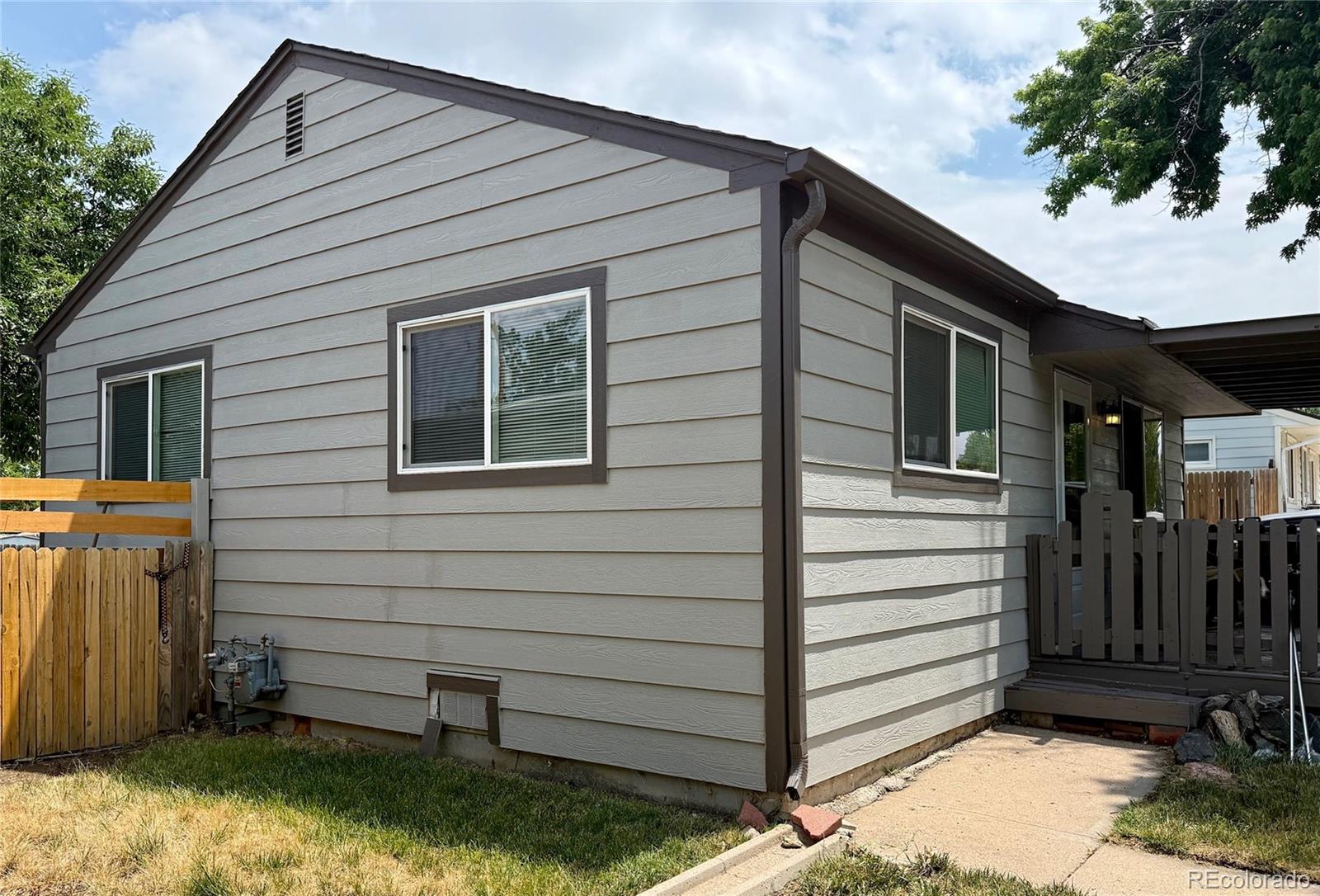 MLS Image #3 for 2626 s king street,denver, Colorado