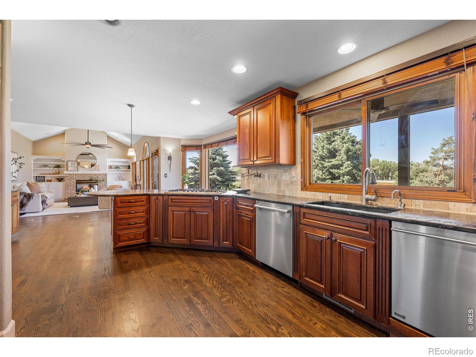 MLS Image #20 for 6440  monarch park court,niwot, Colorado