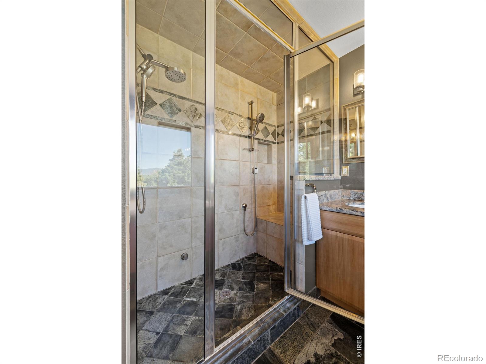 MLS Image #32 for 6440  monarch park court,niwot, Colorado