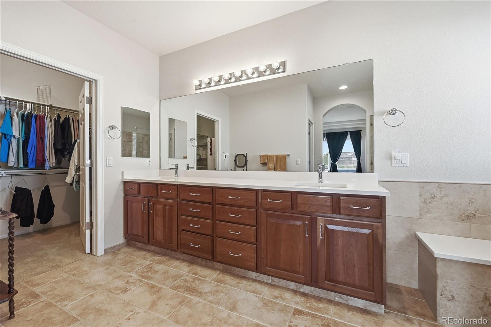 MLS Image #26 for 21993 e heritage parkway,aurora, Colorado