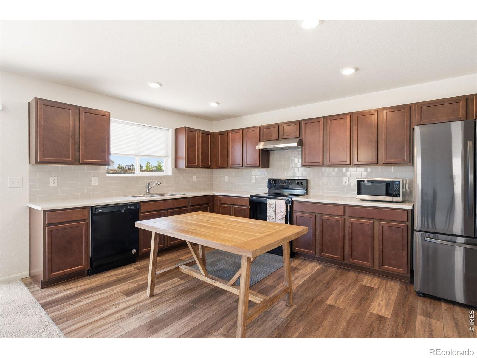 MLS Image #16 for 1916  coopers hawk court,brighton, Colorado