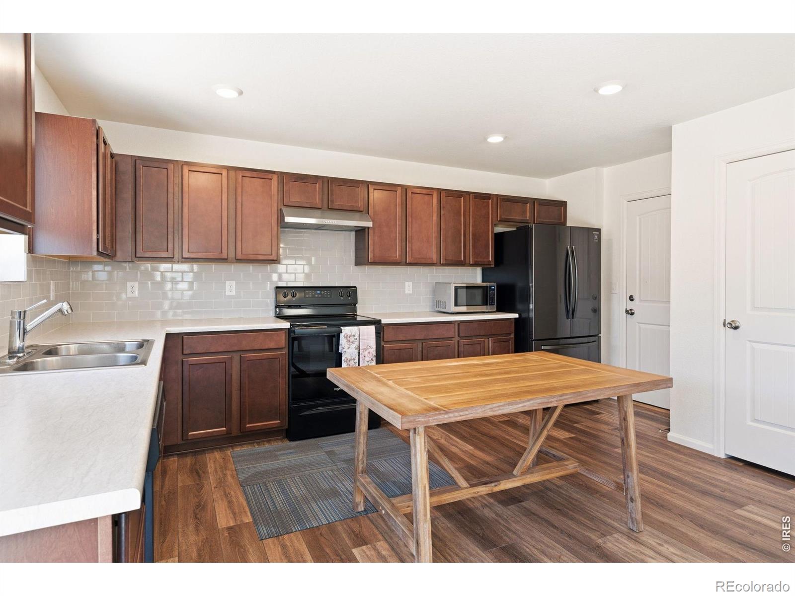 MLS Image #19 for 1916  coopers hawk court,brighton, Colorado