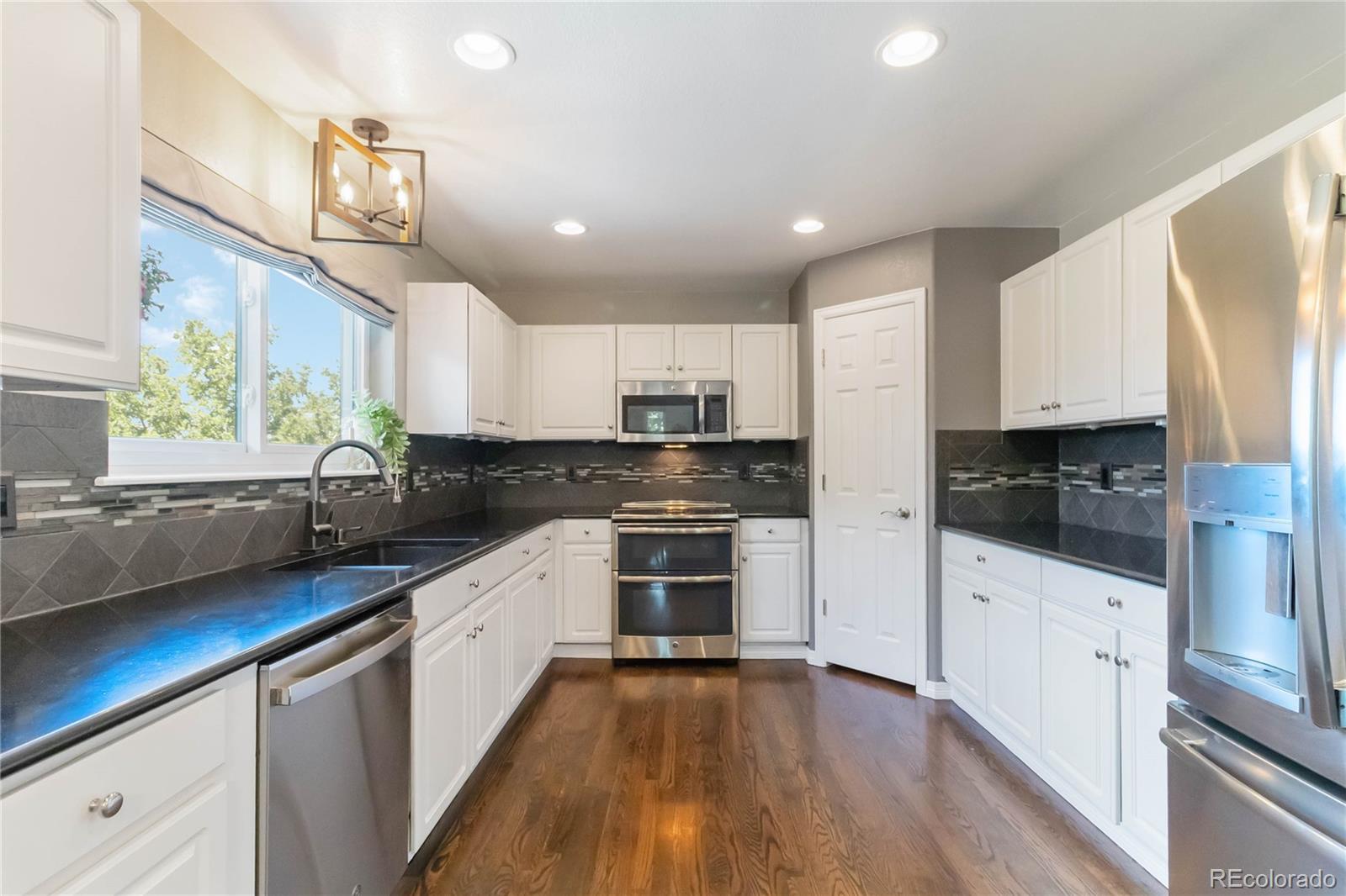 MLS Image #6 for 164  willowick circle,littleton, Colorado