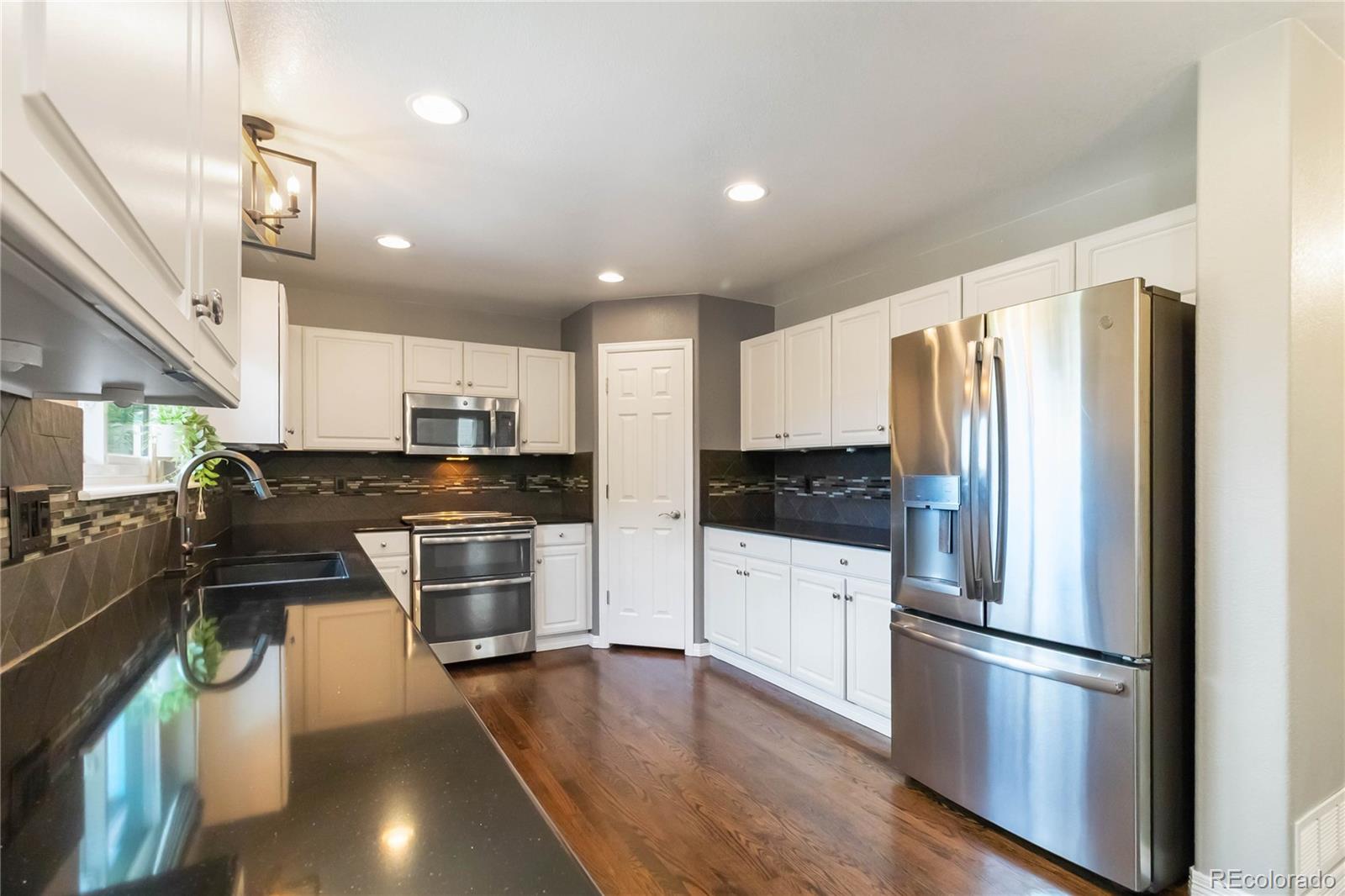 MLS Image #7 for 164  willowick circle,littleton, Colorado