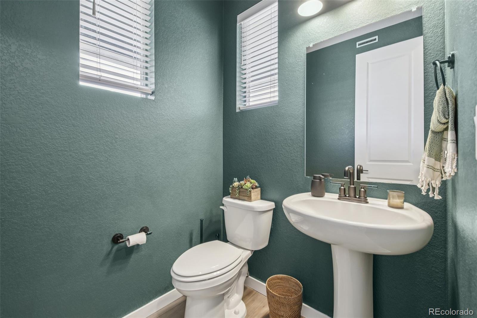 MLS Image #15 for 8498  orchard city drive,littleton, Colorado