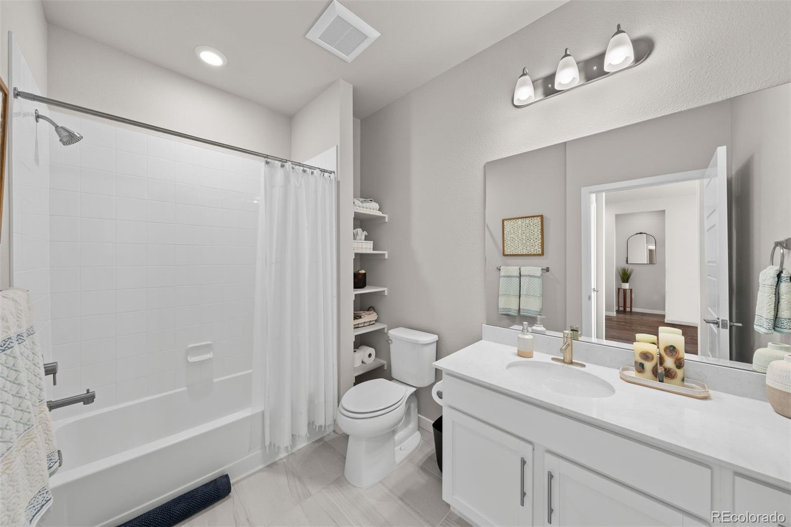MLS Image #10 for 400 e fremont place,centennial, Colorado