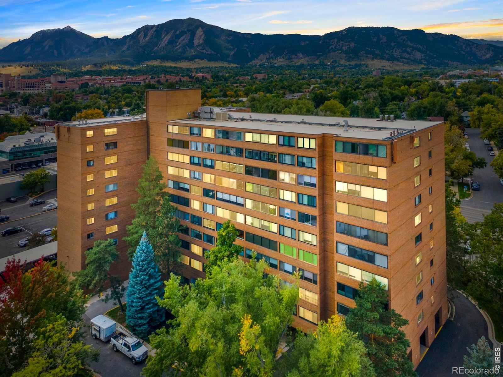 MLS Image #40 for 1850  folsom street,boulder, Colorado