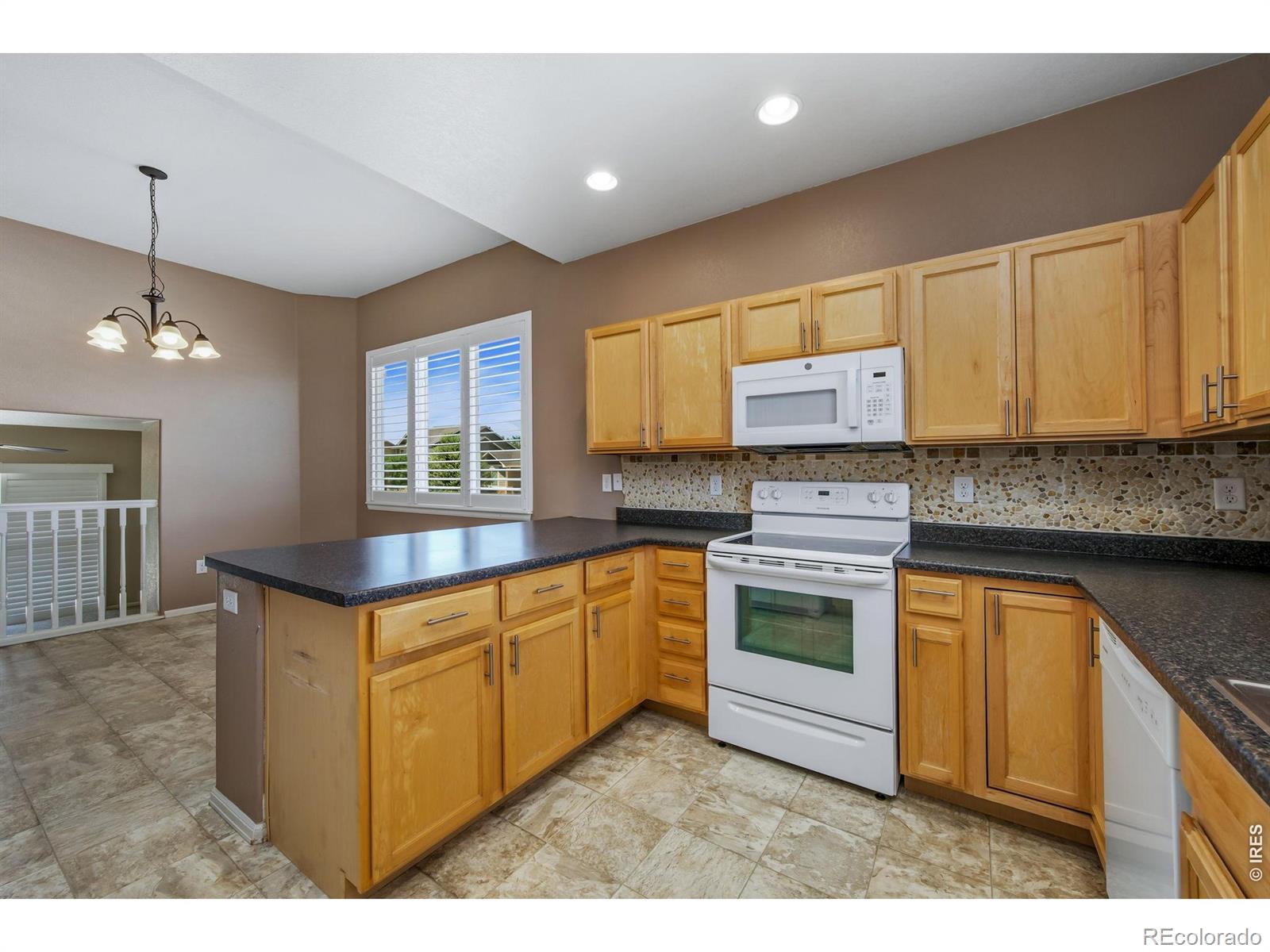 MLS Image #7 for 11431  cherryvale street,firestone, Colorado