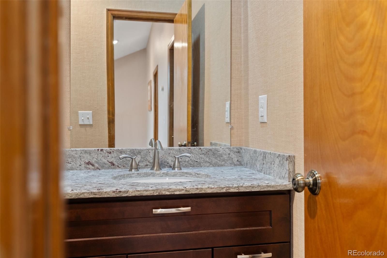 MLS Image #25 for 7617 s cove circle,centennial, Colorado