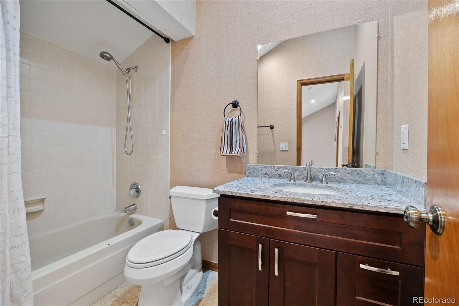 MLS Image #26 for 7617 s cove circle,centennial, Colorado