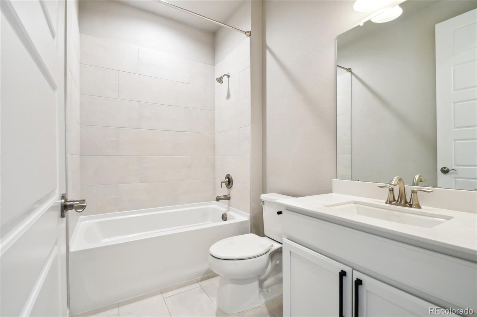 MLS Image #8 for 248  hampshire lane,castle pines, Colorado