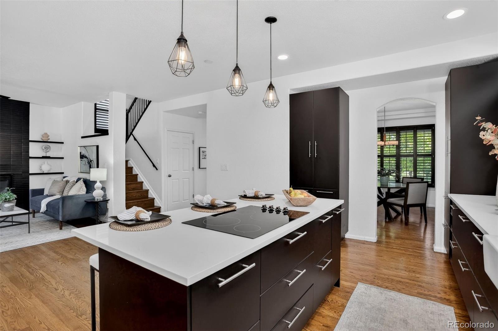 MLS Image #9 for 8031 e bayaud avenue,denver, Colorado
