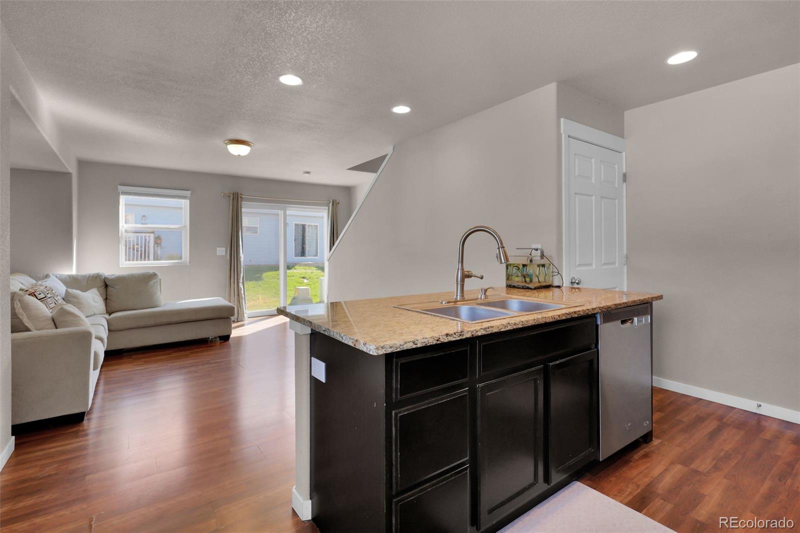 MLS Image #10 for 450  stardust court,dacono, Colorado